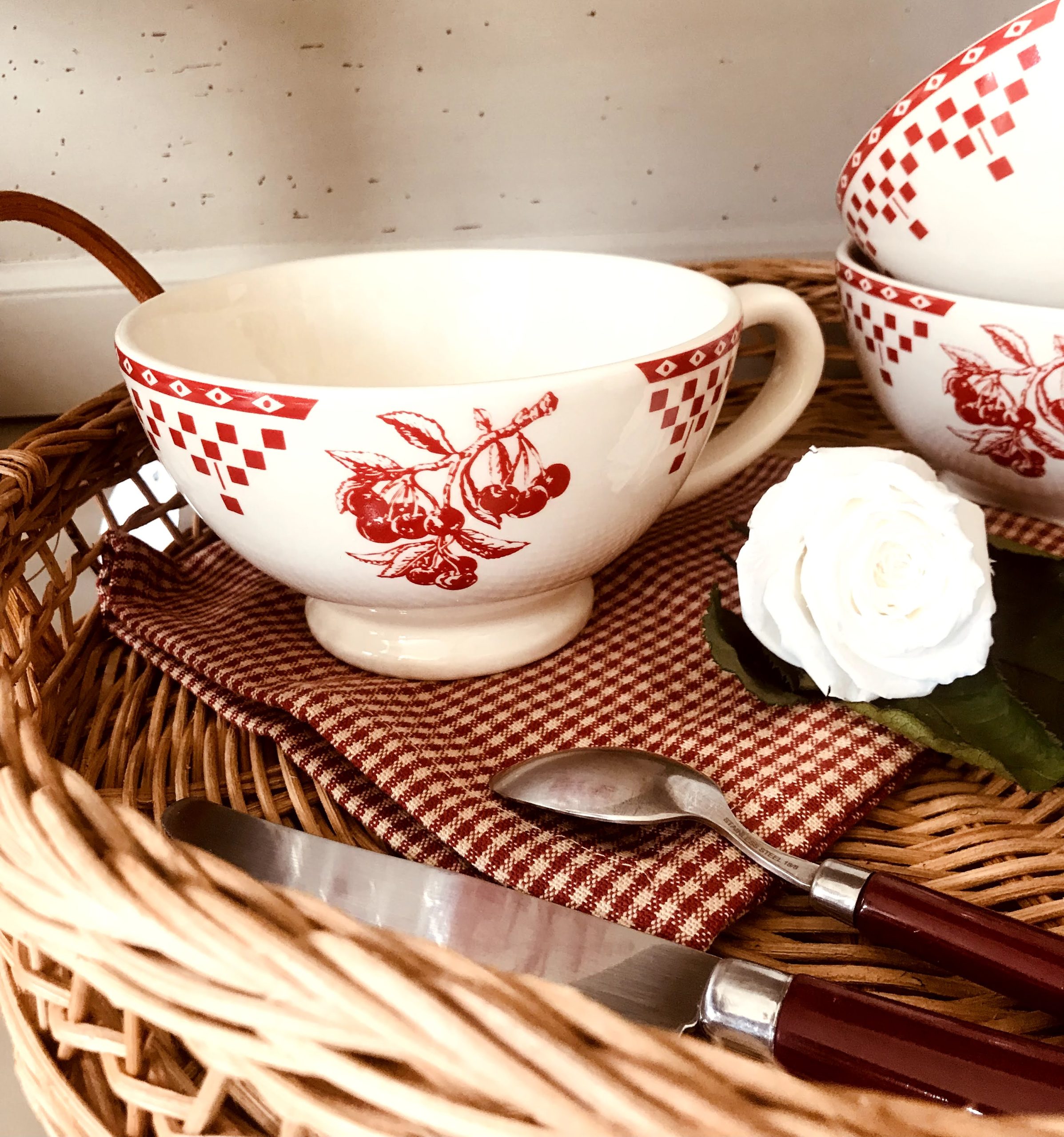 Tasses à thé Damier Rouge Comptoir de Famille - Maisons de Campagne