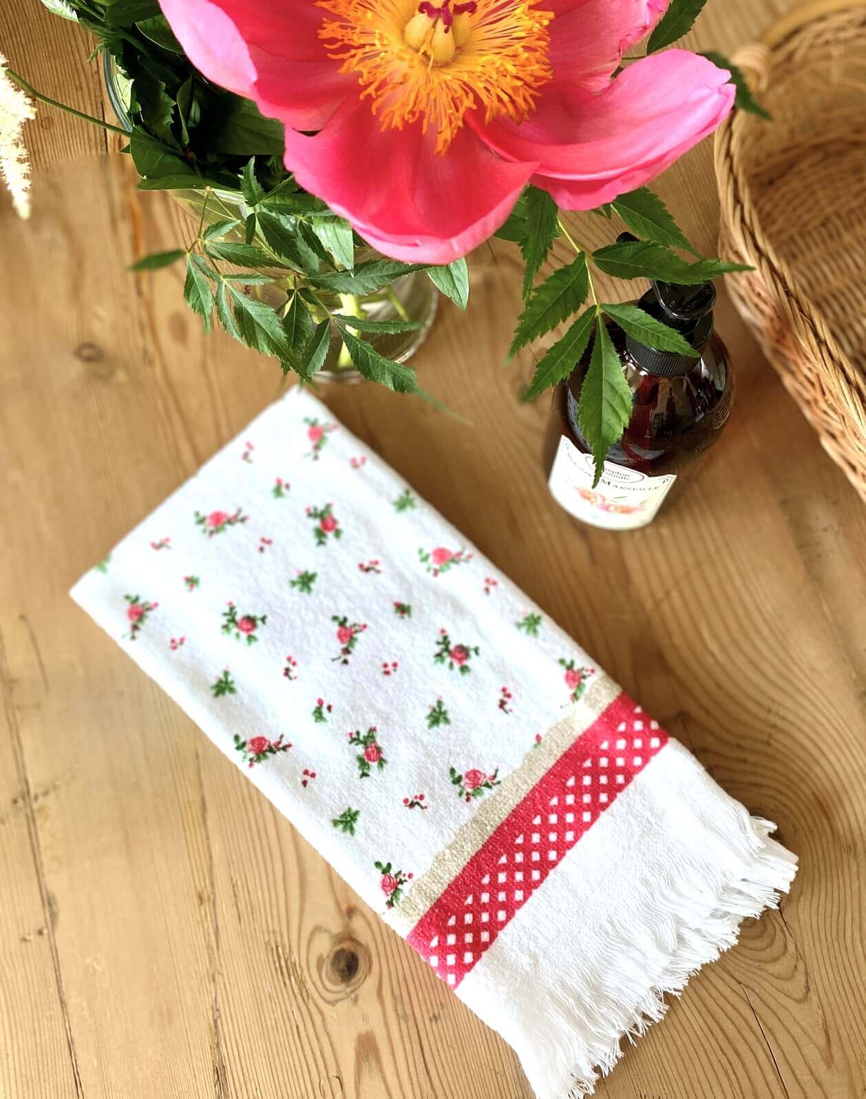 serviette essuie main polaire rose enfant cuisine décor serviette fantaisie