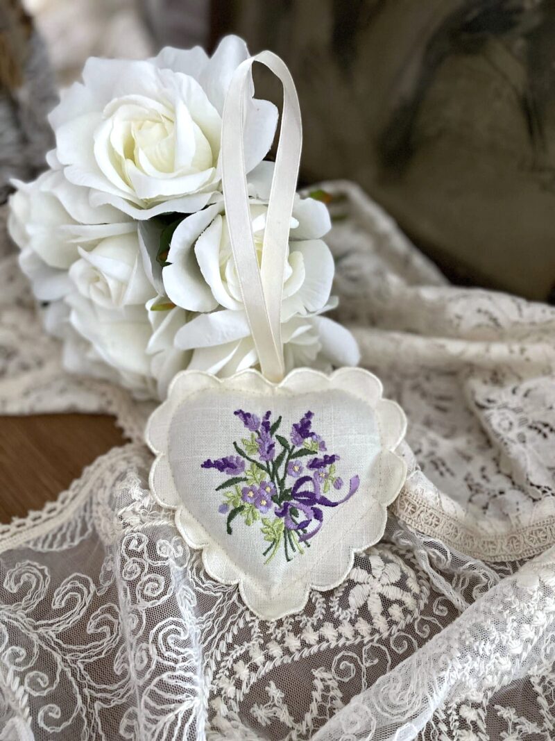 Coeur en tissu à suspendre Lavande – Image 2